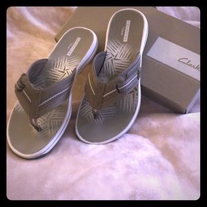 Clark’s Brinkley Jazz Sandal Brand New